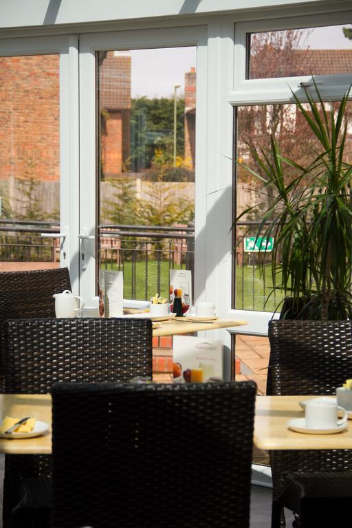 Travelrest Fareham Solent Gateway Hotel Bagian luar foto